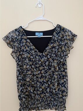 CeCe Navy Floral V-Neck Flutter Sleeve Blouse